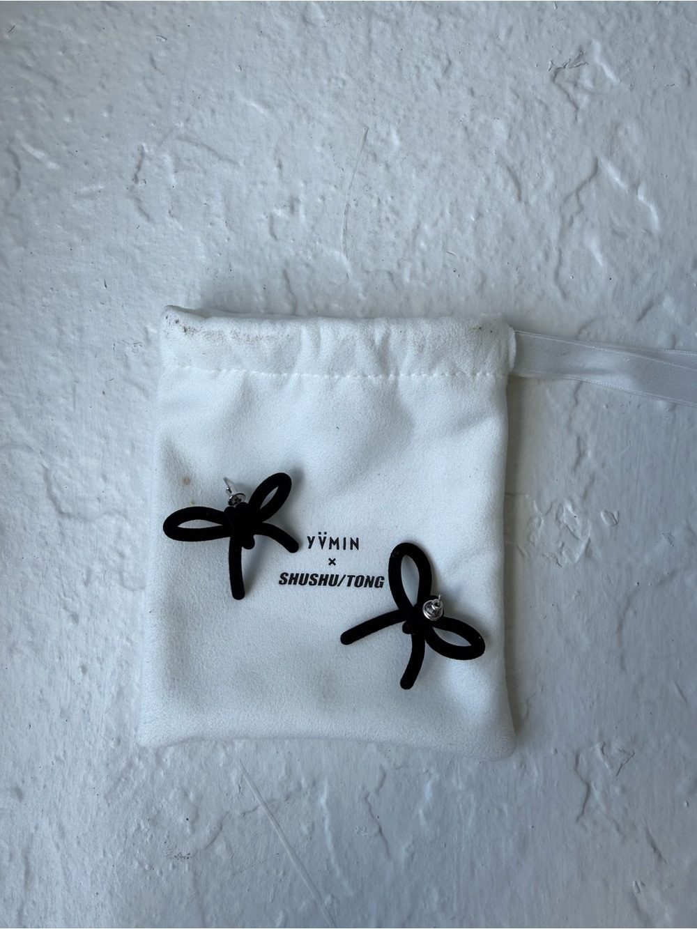 YMÍN x SHUSHU/TONG Black Bow Stud Earrings